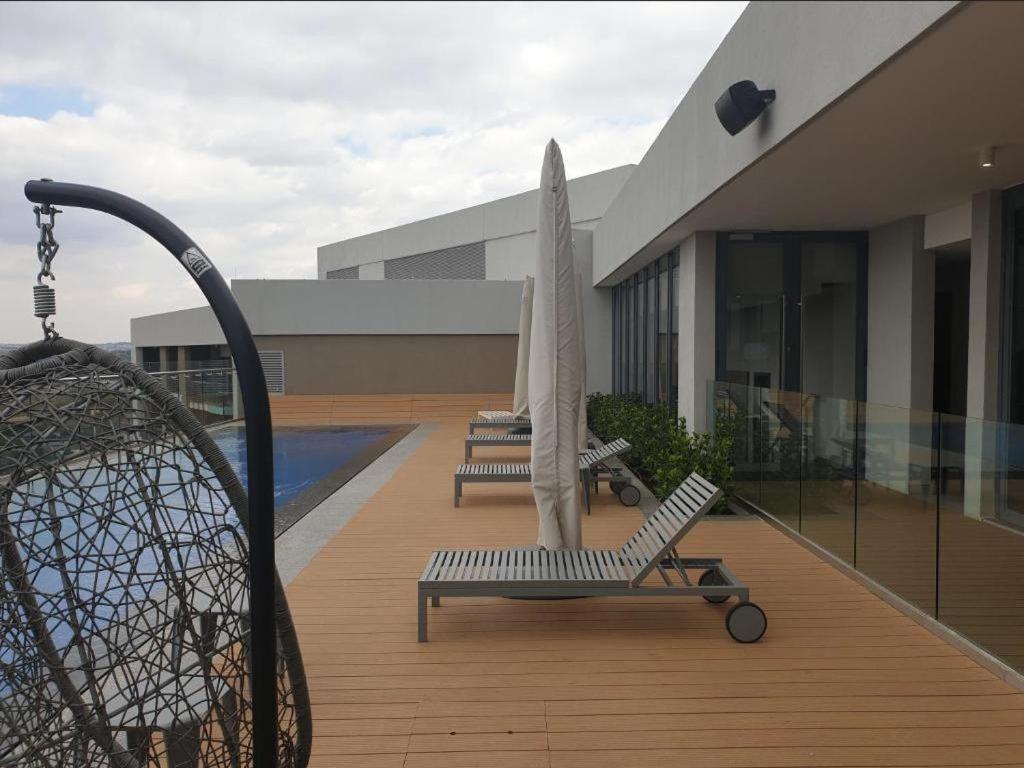 Menlyn Maine Apartments 프레토리아 외부 사진