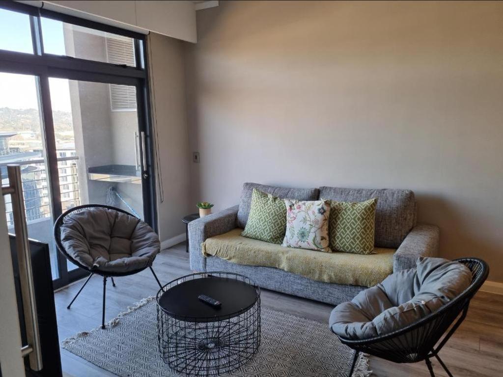 Menlyn Maine Apartments 프레토리아 외부 사진