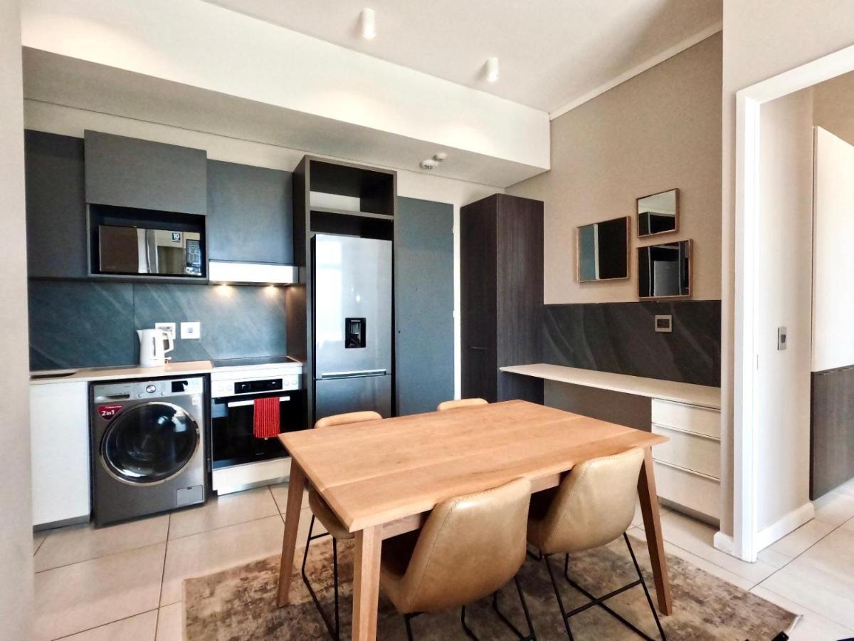 Menlyn Maine Apartments 프레토리아 외부 사진