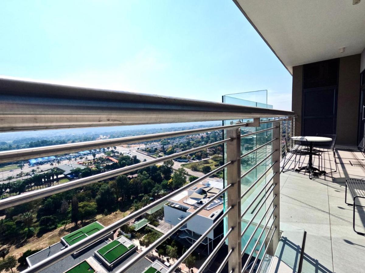 Menlyn Maine Apartments 프레토리아 외부 사진